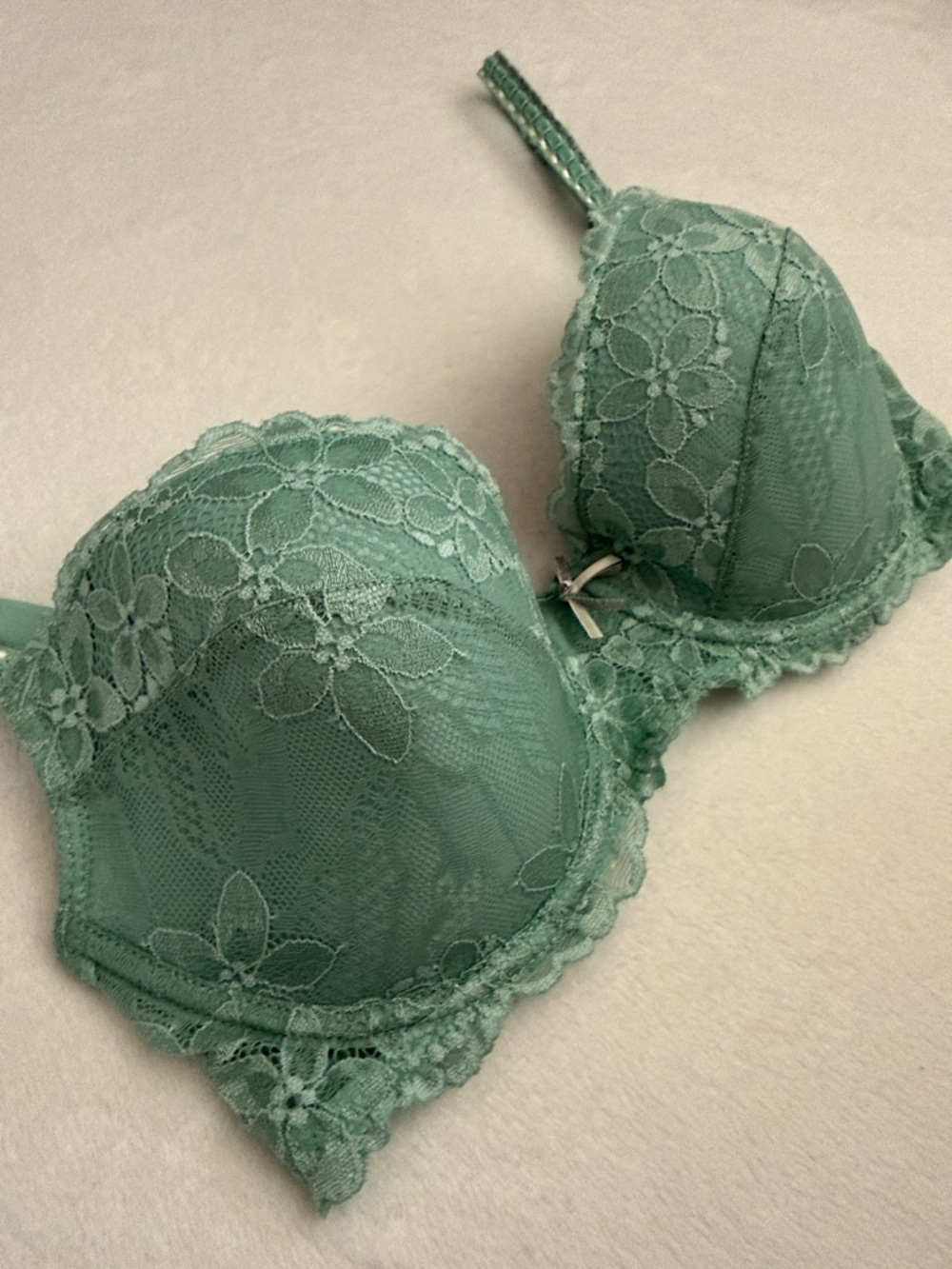 Le Mystere No. 9 | Scarlett All-Over Lace Underwire Bra 7139 Green (34D)